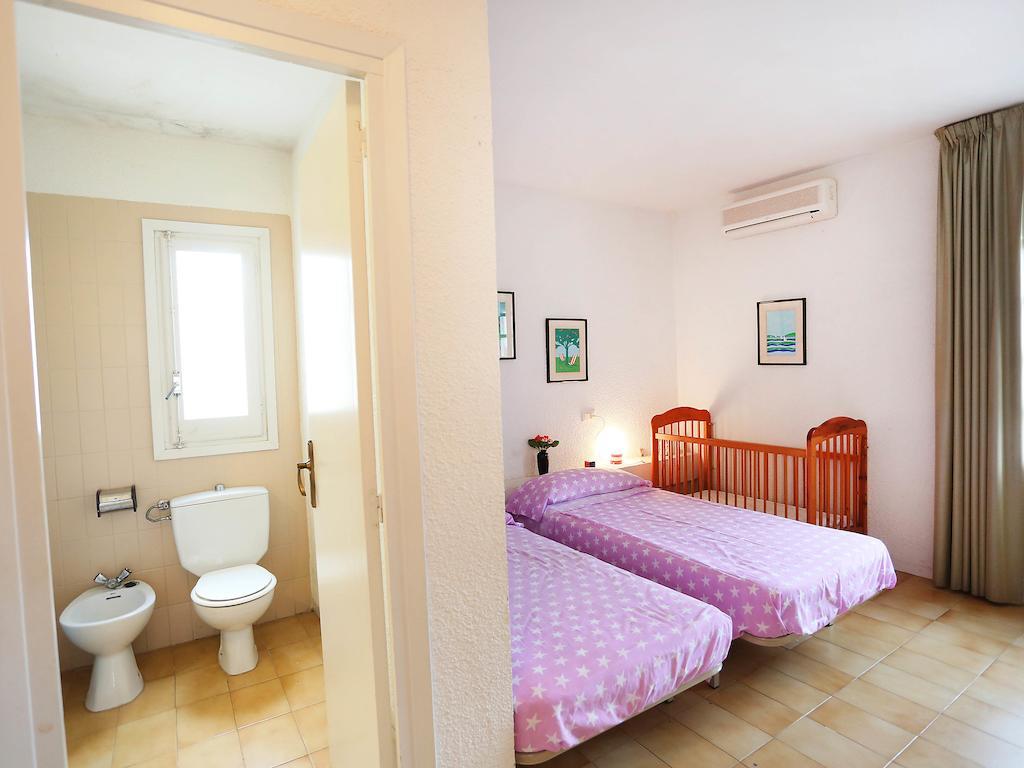 Holiday Home Cornelia Pucho By Interhome Cambrils Room photo
